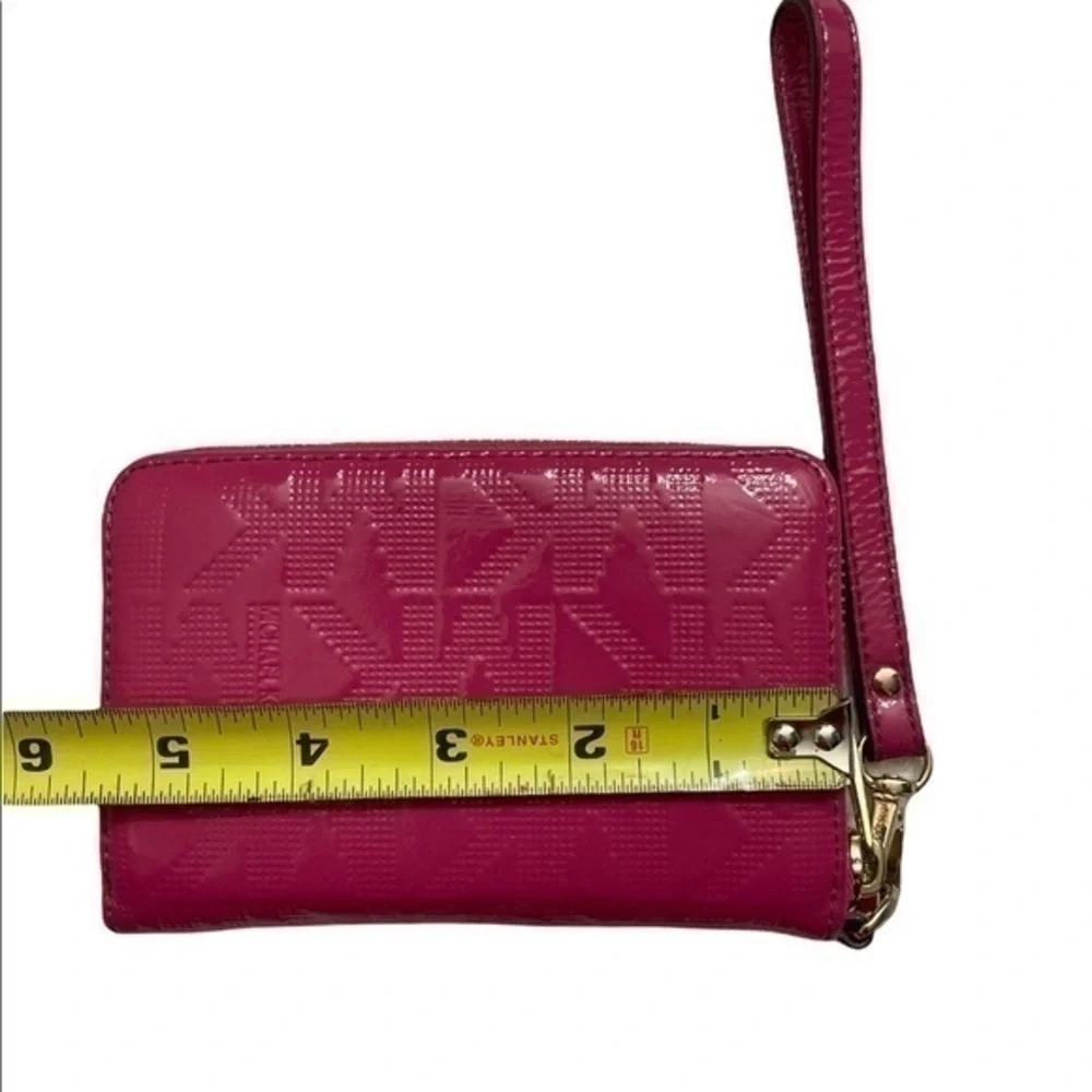 Michael kors pink mk patent leather wristlet wallet